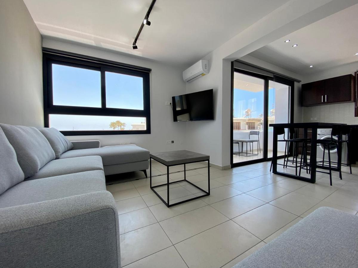 Sea La Vie #1 - Luxury Seaview Apartment Paphos Kültér fotó